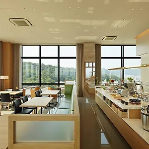 *** Hotel Candeo Matsuyama Okaido Japon
