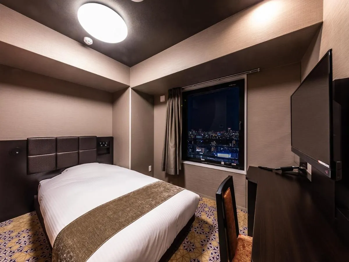 Apa Hotel Shin Osaka Eki Tower 4*,