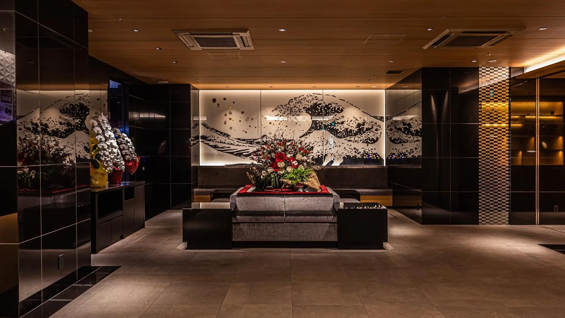 Apa Hotel Shin Osaka Eki Tower 4*,  Japan